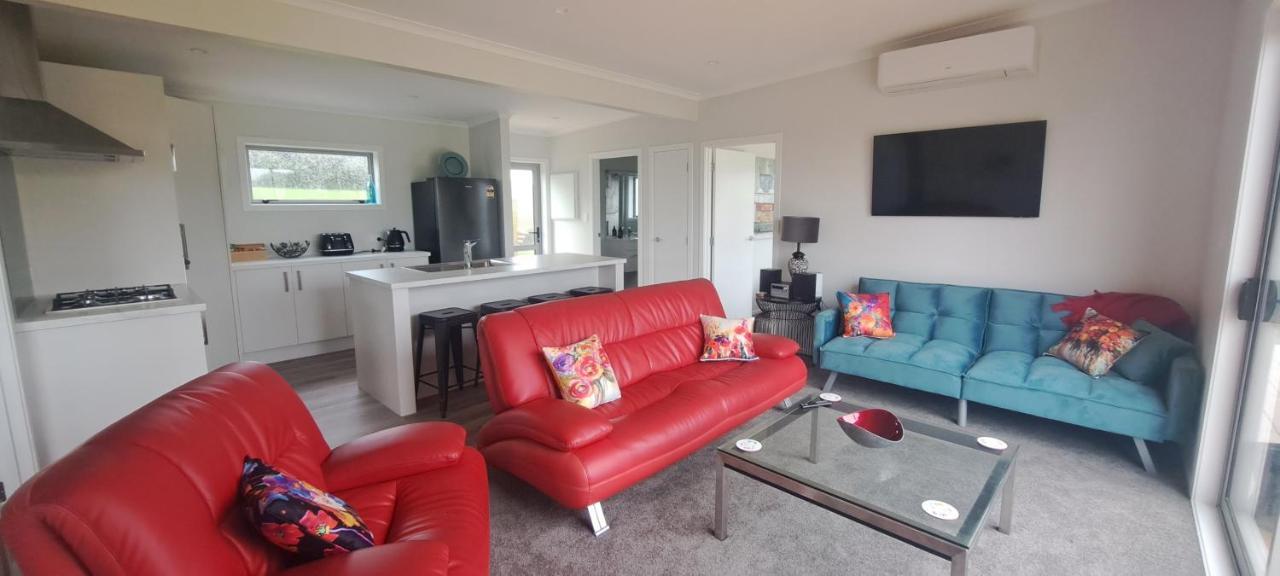 Country Comfort - Only 10 Minutes From Hamilton Cbd エクステリア 写真